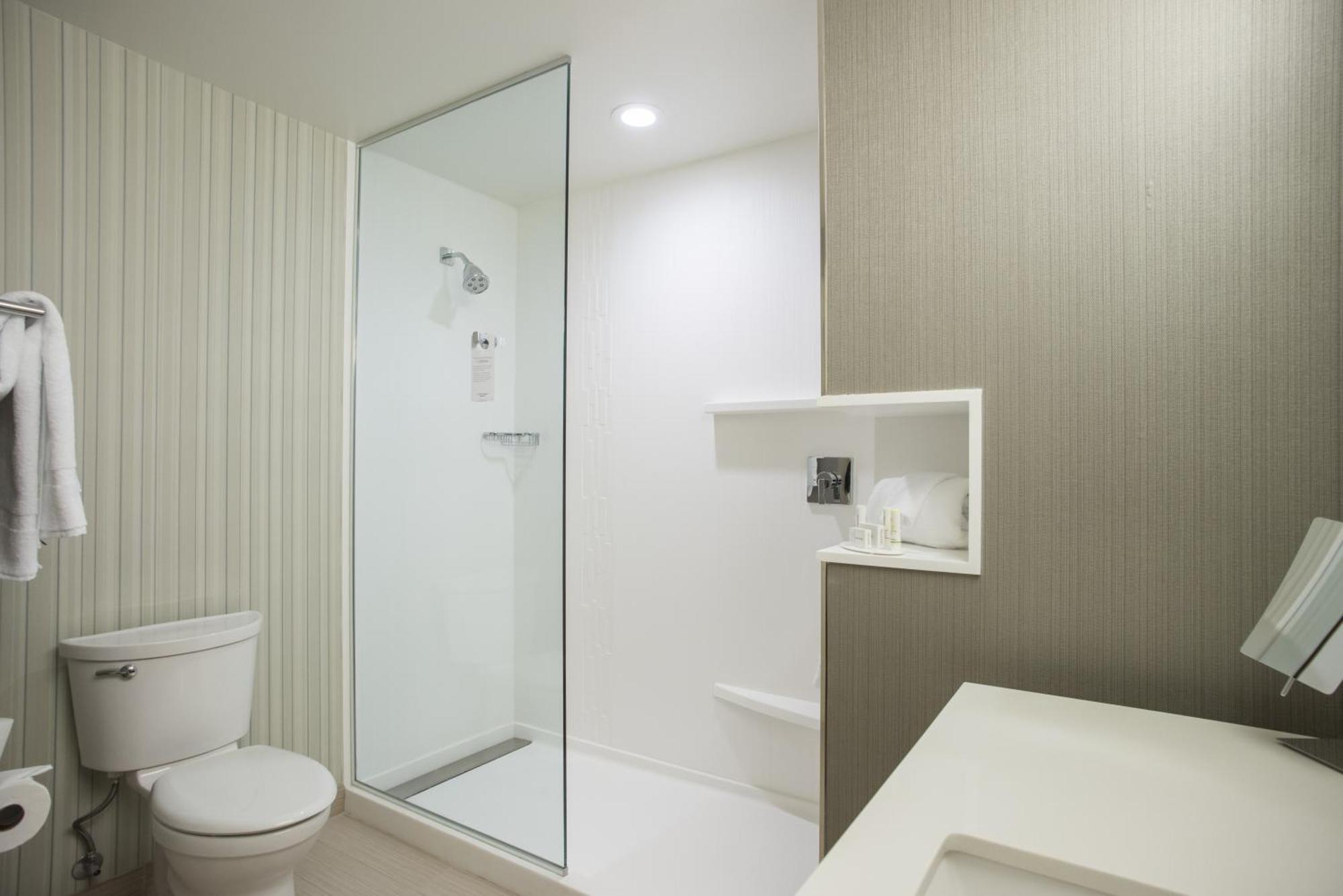Courtyard By Marriott Albany Clifton Park Hotel Екстериор снимка
