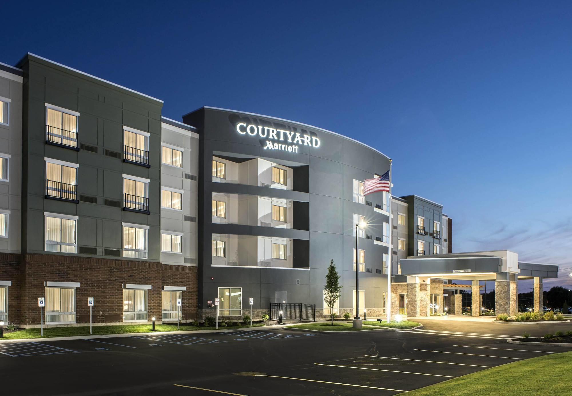 Courtyard By Marriott Albany Clifton Park Hotel Екстериор снимка